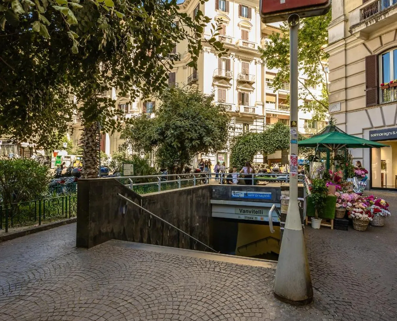 Apartment Appartamento Donna Filomena Con Patio By Wonderful Italy Naples Italy