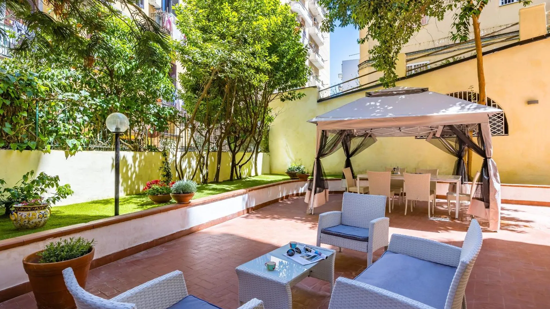 Appartamento Donna Filomena Con Patio By Wonderful Italy Naples